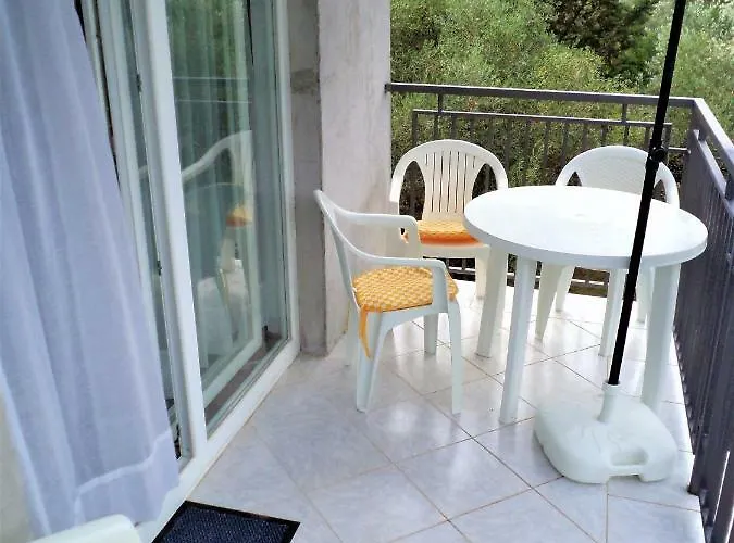 Turkovic Apartment *